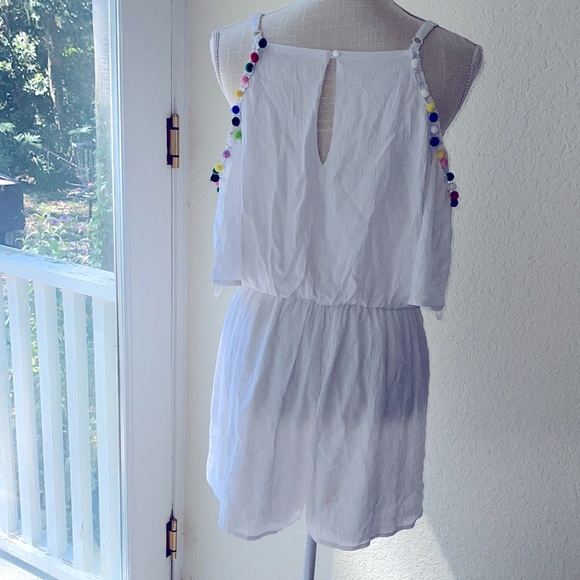 Red Camel- PomPom Romper -L - Picture 4 of 7